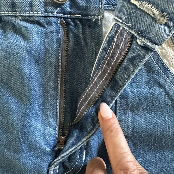 Free People Sweet Surrender Lace Inset High Rise Jean Shorts Size 27 - Picture 4 of 10